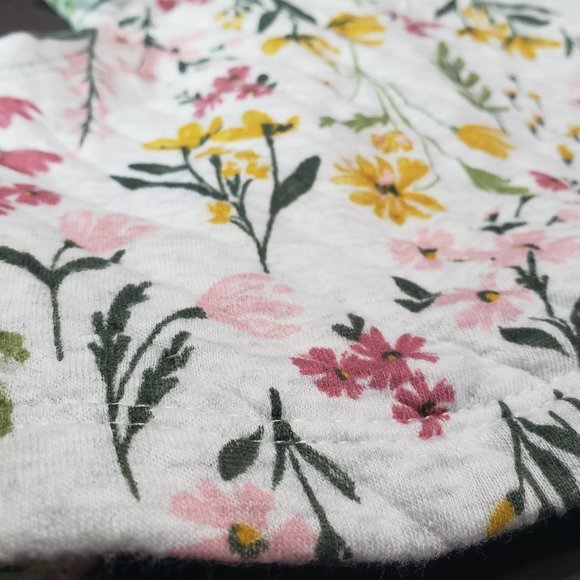 Floral Vest With Hood Quilted Design Button Up Carters Size 6 Month Size - Picture 5 of 6